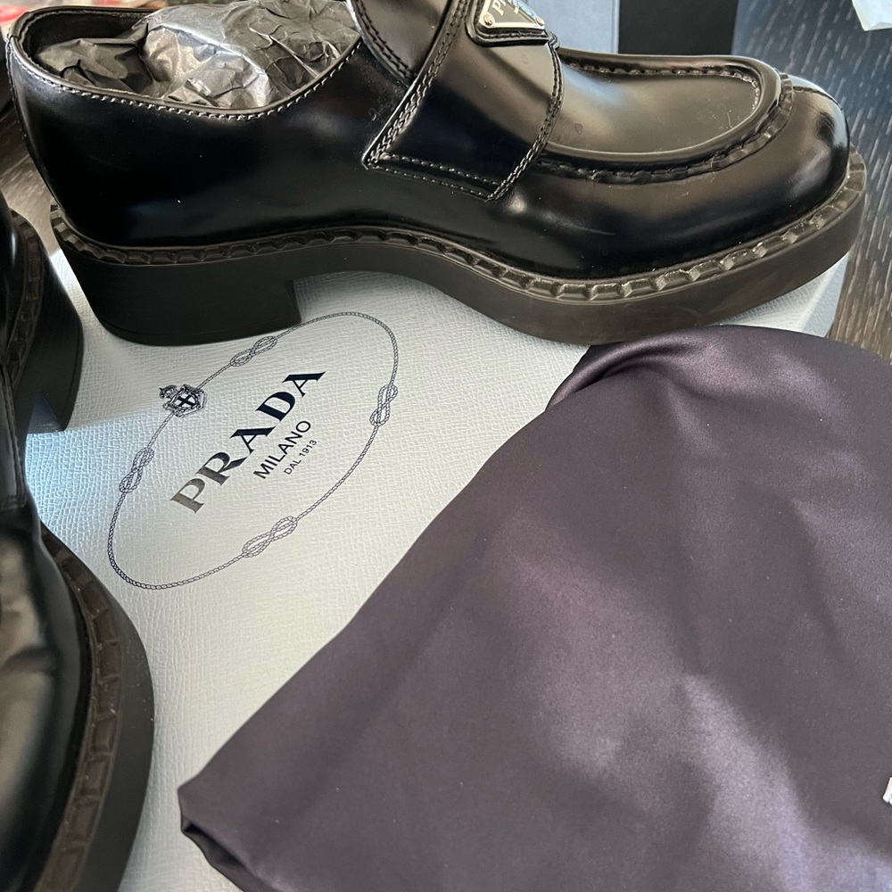 Prada Black Patent Leather Loafers with Signature Triangle Logo - Picture 3 of 6
